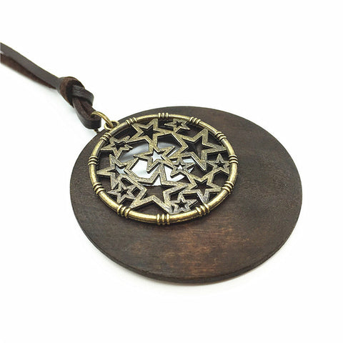 GA - Vintage Wood and Pendant Necklace