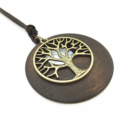 GA - Vintage Wood and Pendant Necklace